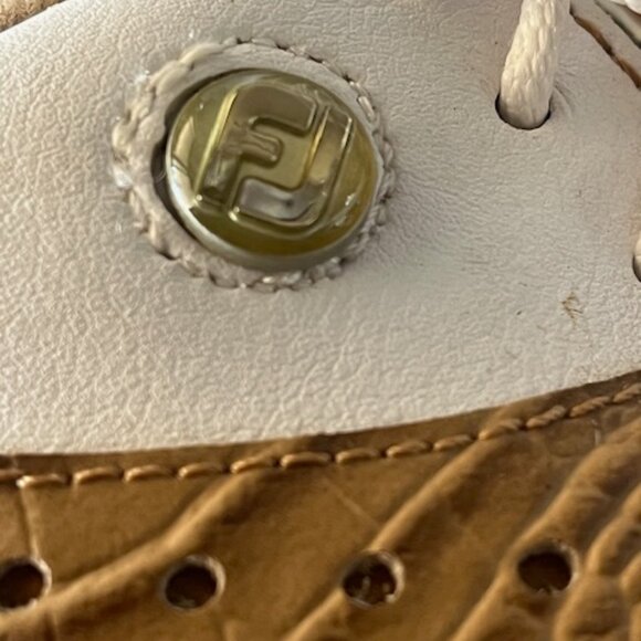 FOOTJOY WOMENS LOPRO COLLECTION GOLF SHOES WHITE/TAN SIZE 6.5 MODEL#93926 - Picture 5 of 9